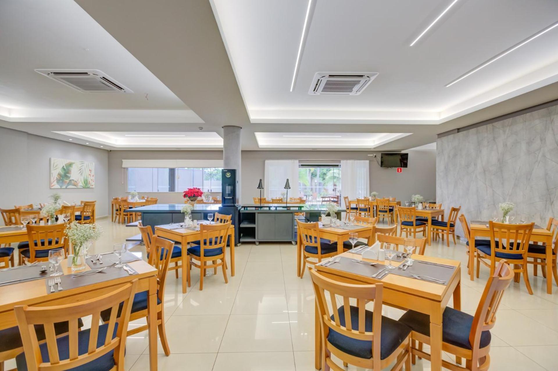 Quality Hotel Jundiai Bagian luar foto